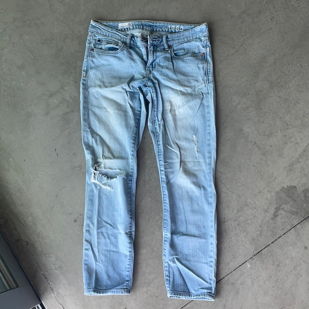 Gap denim skinny crop jeans size 28